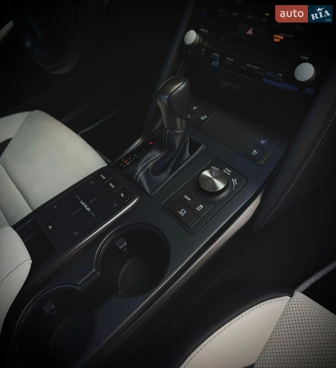 2022 Lexus IS - мініатюра 29