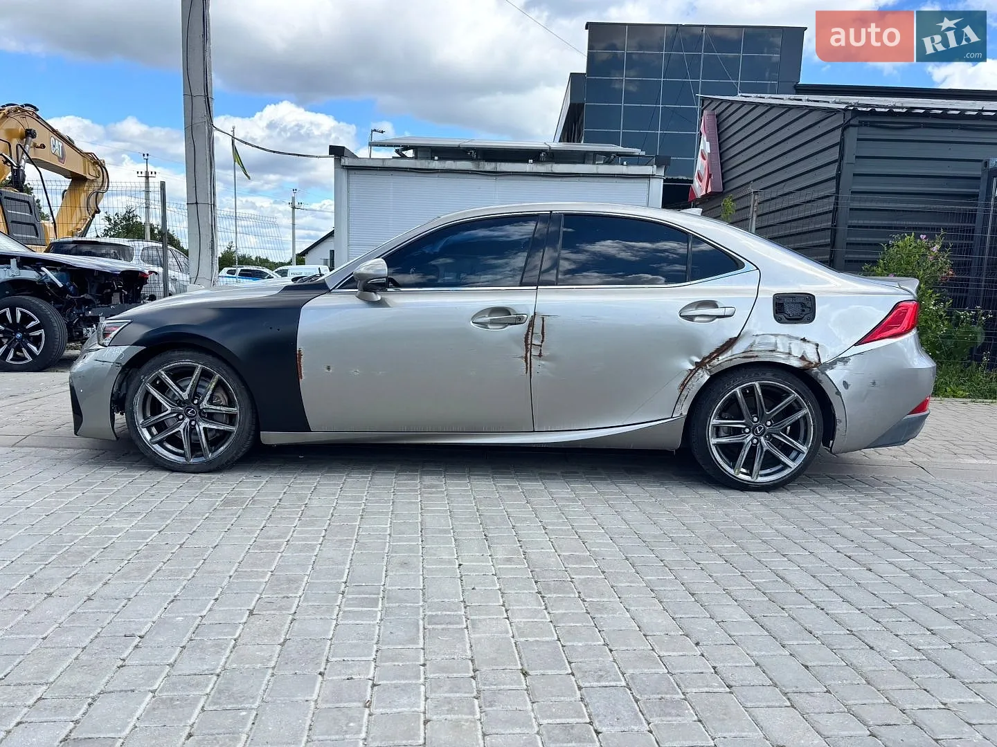 2018 Lexus IS - мініатюра 4