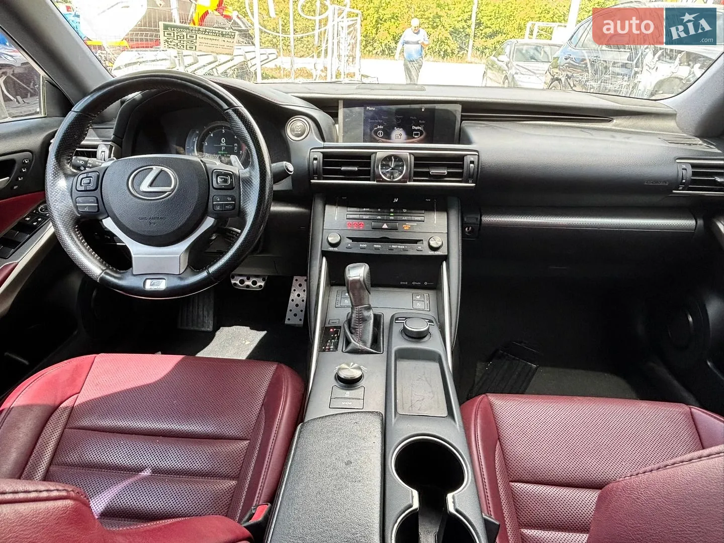 2018 Lexus IS - мініатюра 12