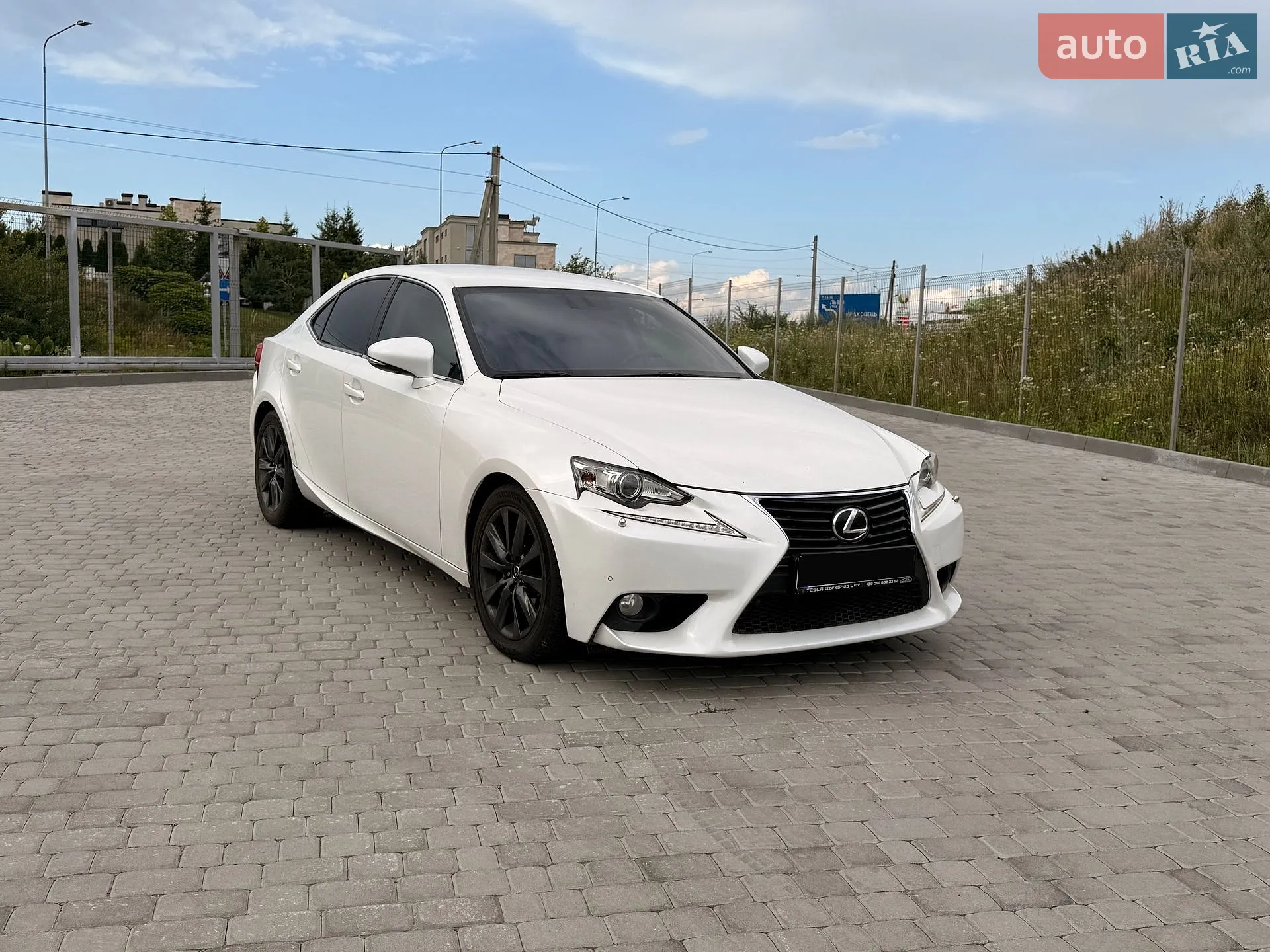 2013 Lexus IS - фото 1