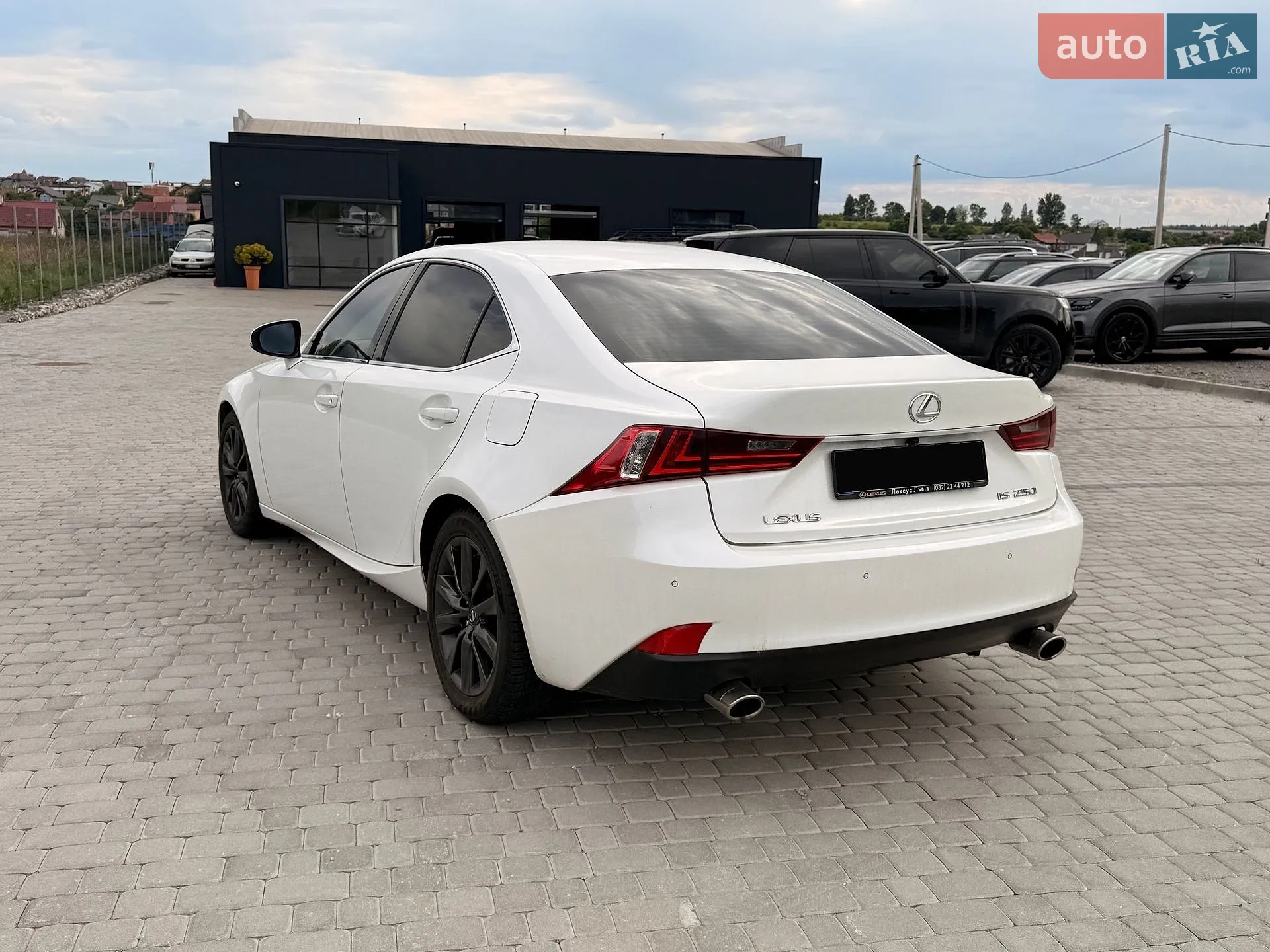 2013 Lexus IS - мініатюра 7