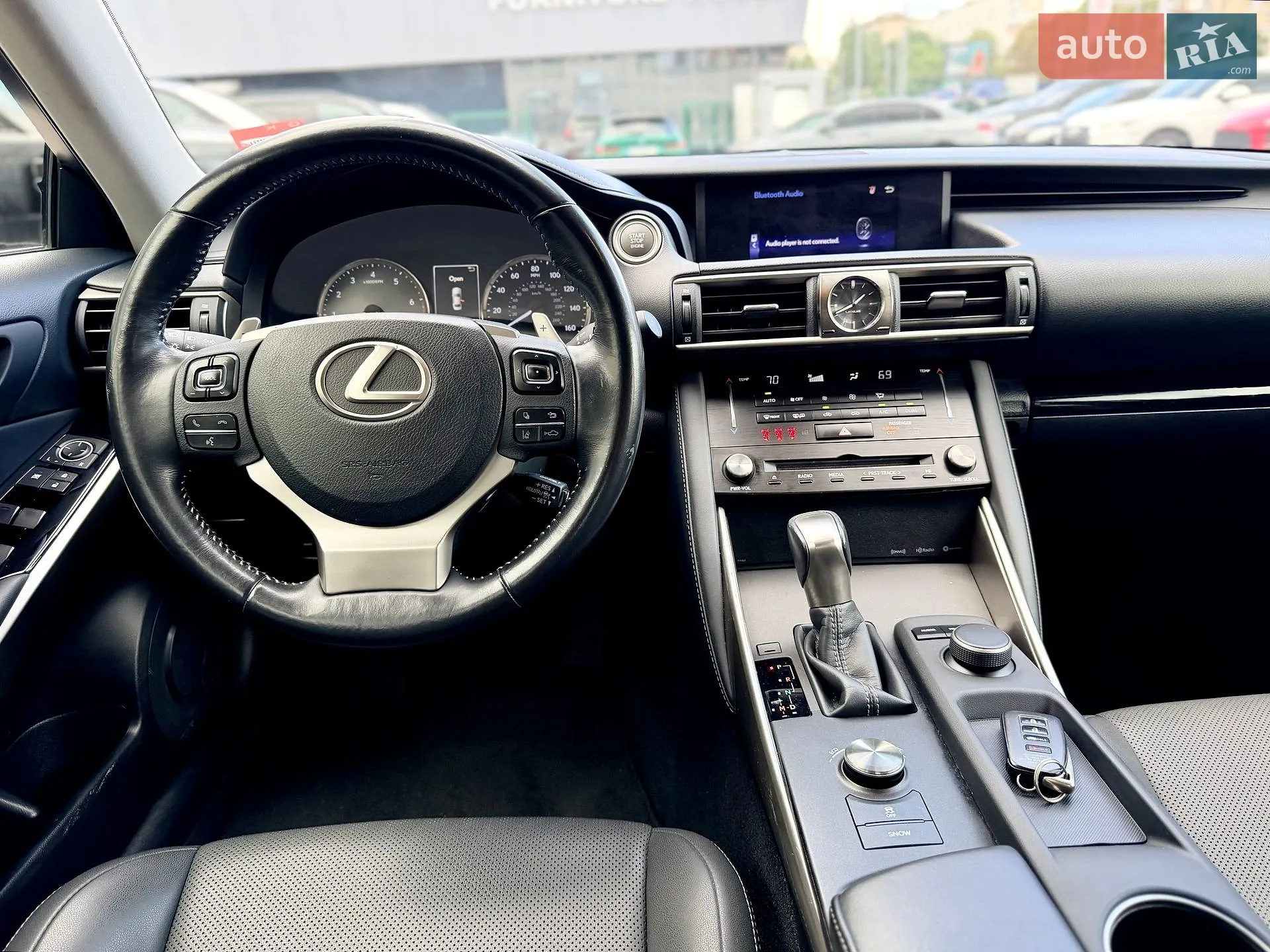 2018 Lexus IS - мініатюра 23