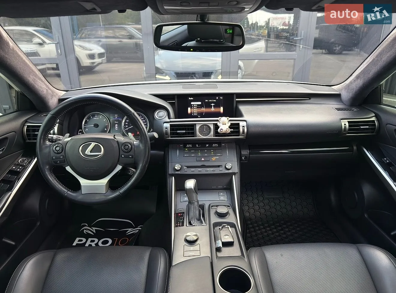 2015 Lexus IS - мініатюра 25