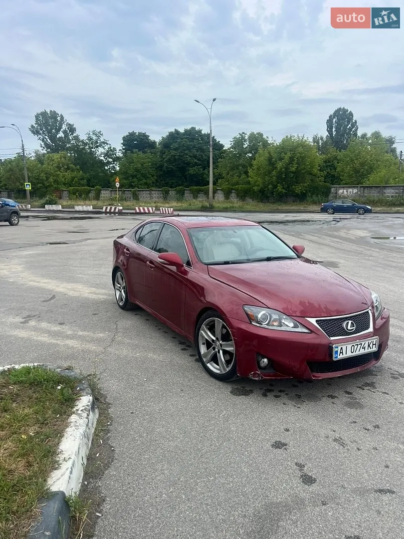 2011 Lexus IS - мініатюра 6