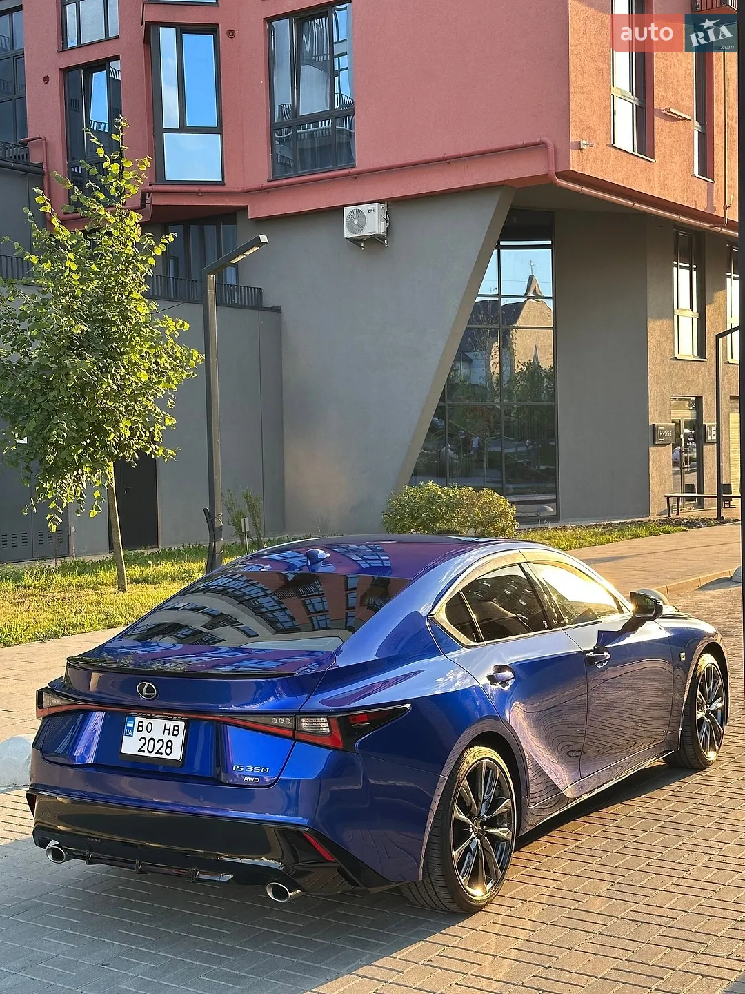 2022 Lexus IS - мініатюра 11