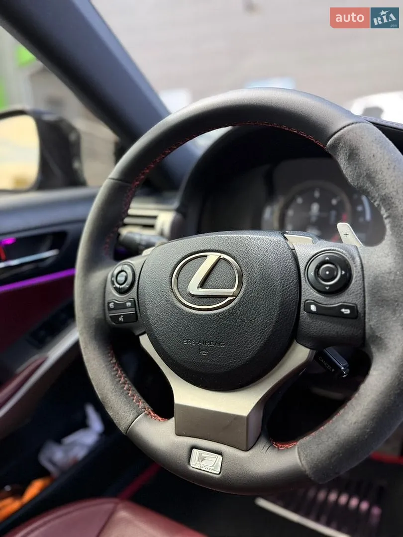 2015 Lexus IS - мініатюра 15