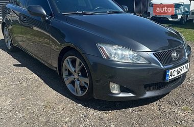 Седан Lexus IS 2010 в Володимирі