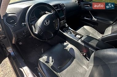 Седан Lexus IS 2010 в Володимирі