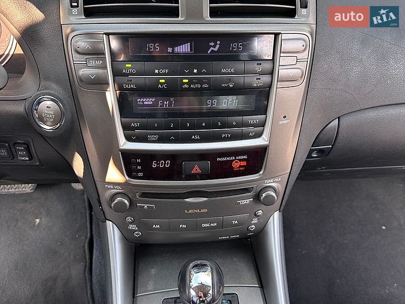 Седан Lexus IS 2006 в Києві фото 12 Седан Lexus IS 2006 в Києві