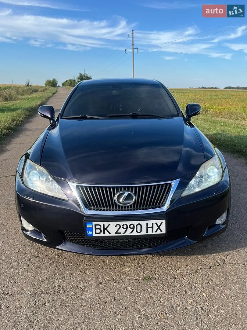2010 Lexus IS - мініатюра 8