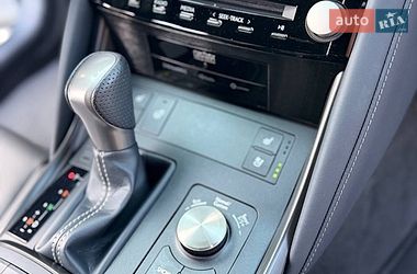 Седан Lexus IS 2023 в Киеве фото 13 Седан Lexus IS 2023 в Киеве