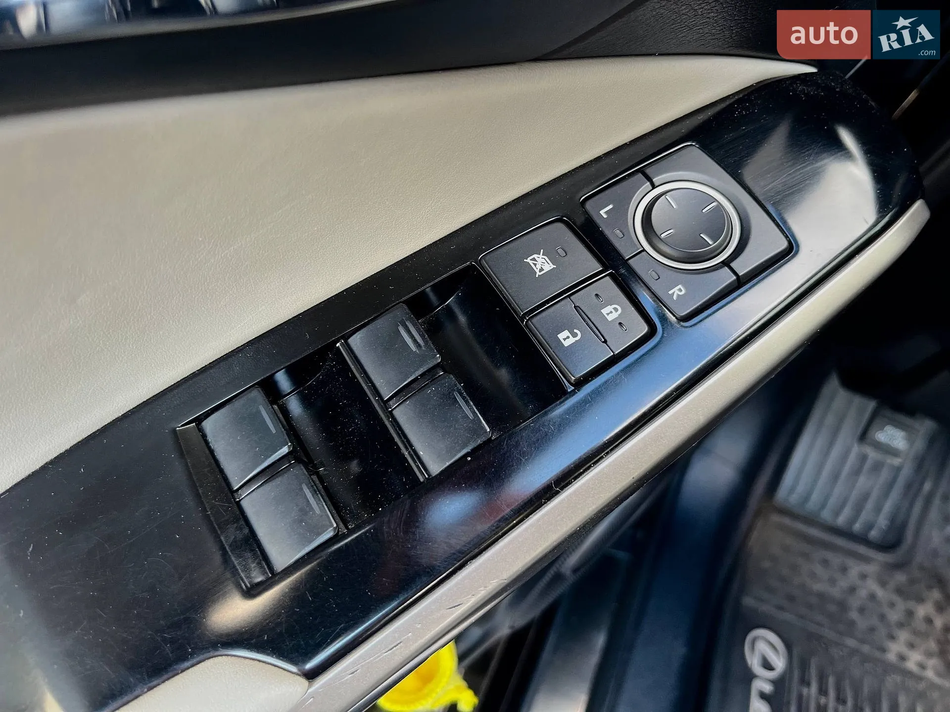 2013 Lexus IS - мініатюра 29