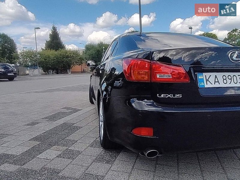 Седан Lexus IS 2007 в Киеве фото 3 Седан Lexus IS 2007 в Киеве