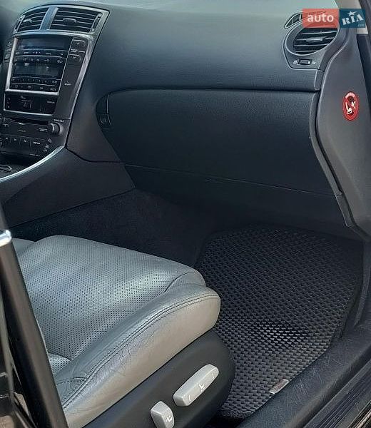Седан Lexus IS 2007 в Киеве фото 6 Седан Lexus IS 2007 в Киеве