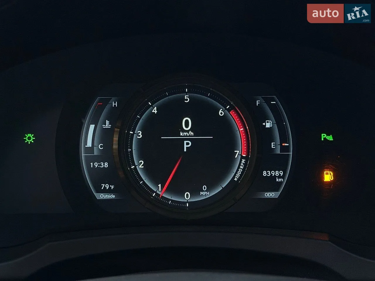 2018 Lexus IS - мініатюра 21