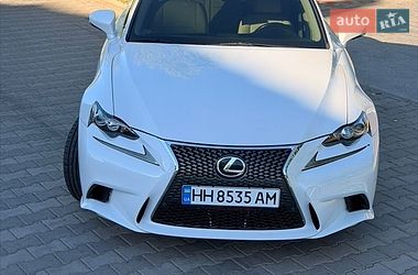 Седан Lexus IS 2015 в Одессе