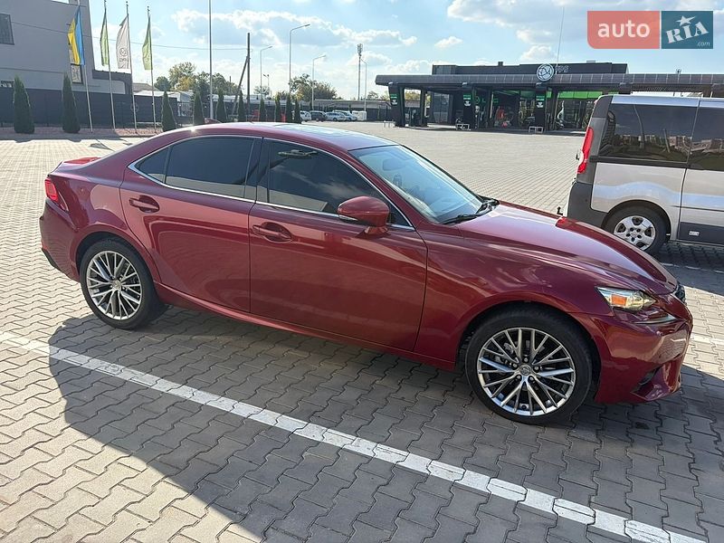 Седан Lexus IS 2013 в Луцьку