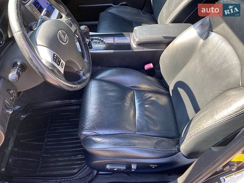 Седан Lexus IS 2011 в Киеве фото 9 Седан Lexus IS 2011 в Киеве