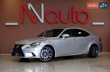 Седан Lexus IS 2015 в Одесі