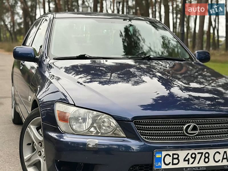 Lexus IS 1999