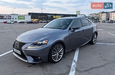 Седан Lexus IS 2014 в Киеве