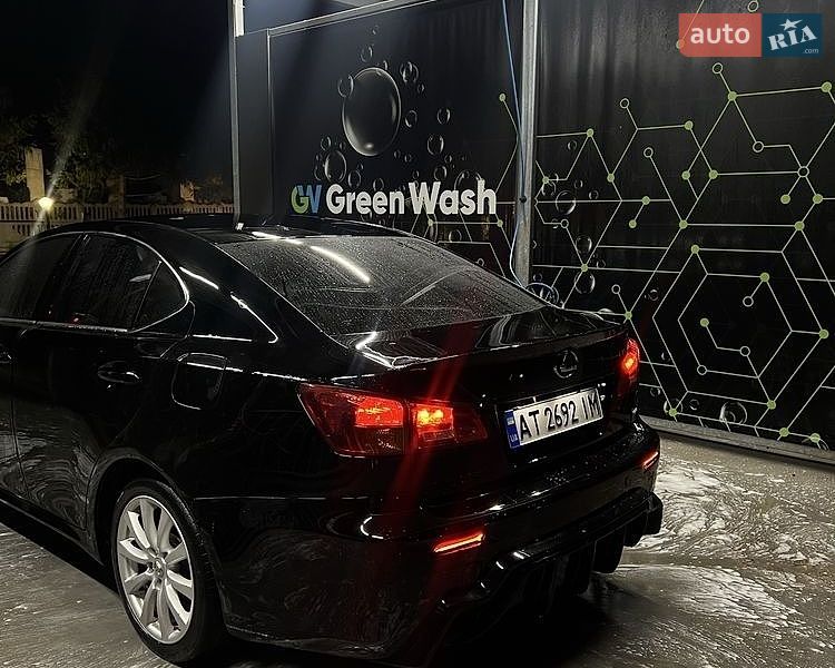 Седан Lexus IS 2006 в Ивано-Франковске