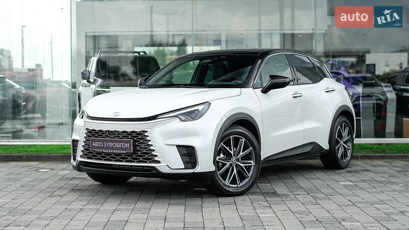 Внедорожник / Кроссовер Lexus LBX 2023 в 