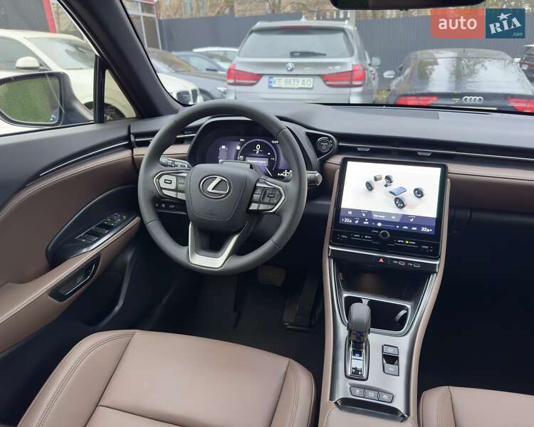 Позашляховик / Кросовер Lexus LBX 2023 в Києві