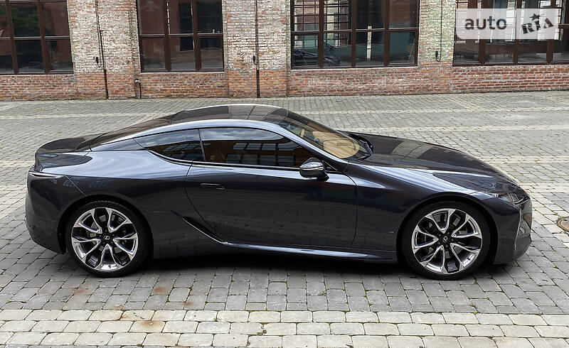 Купе Lexus LC 2017 в Киеве