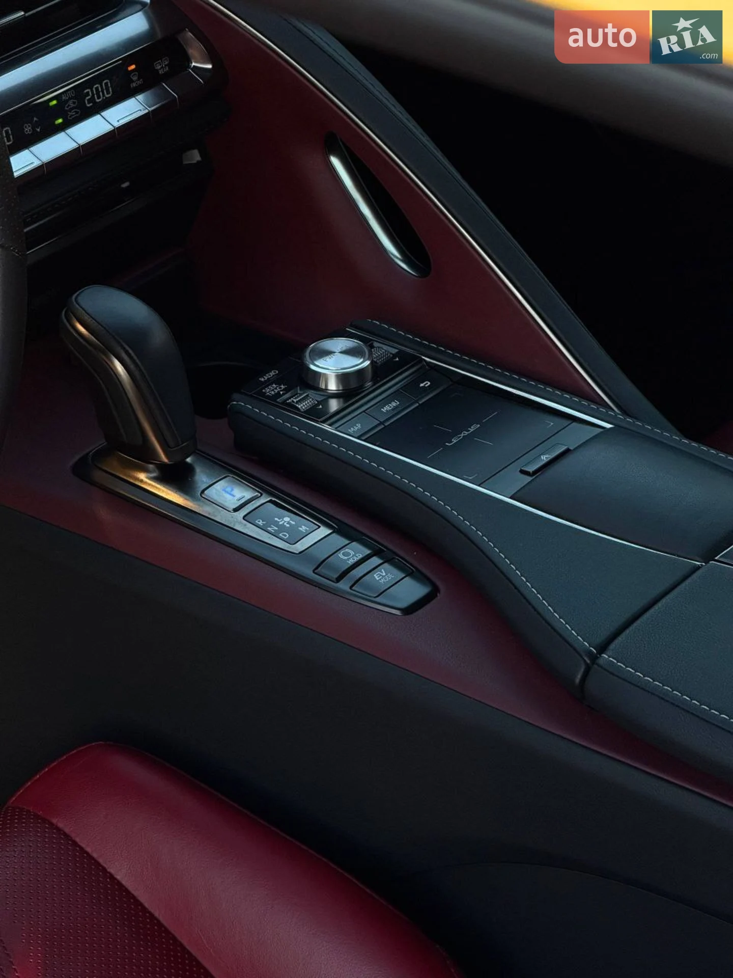 2019 Lexus LC - мініатюра 15