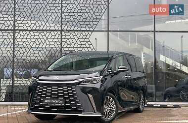 Минивэн Lexus LM 2024 в Киеве