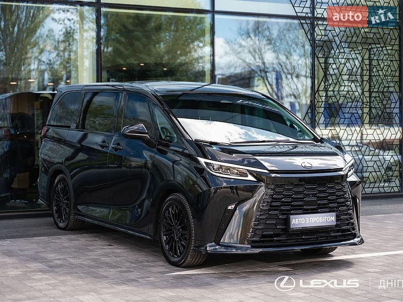 Мінівен Lexus LM 2025 в Дніпрі фото 5 Мінівен Lexus LM 2025 в Дніпрі
