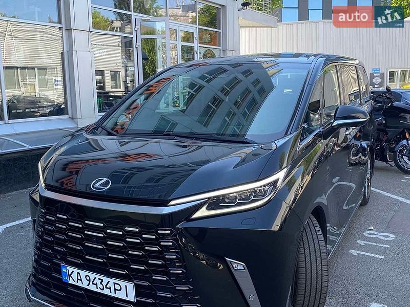 Минивэн Lexus LM 2025 в Киеве