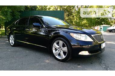 Седан Lexus LS 2008 в Полтаве