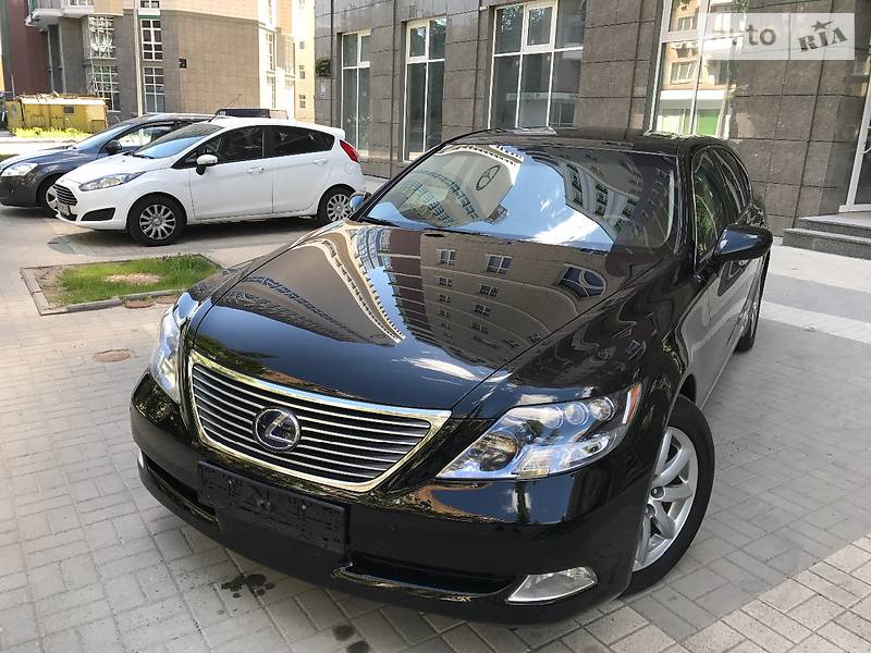 Седан Lexus LS 2008 в Киеве фото 22 Седан Lexus LS 2008 в Киеве