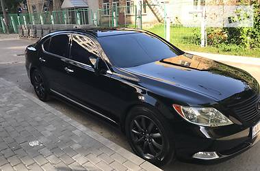 Седан Lexus LS 2007 в Киеве