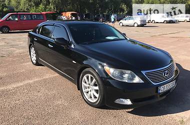 Седан Lexus LS 2007 в Чернигове