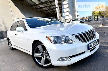 Lexus LS 2008