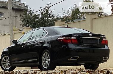 Седан Lexus LS 2008 в Одессе