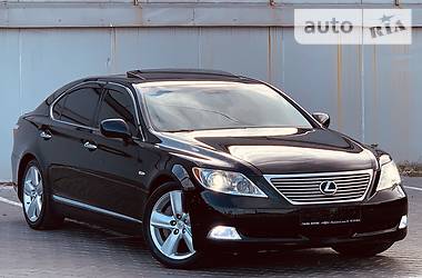 Седан Lexus LS 2008 в 