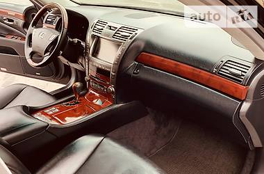 Седан Lexus LS 2008 в 