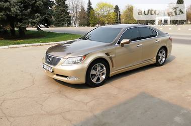 Седан Lexus LS 2006 в 