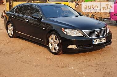 Седан Lexus LS 2008 в Києві
