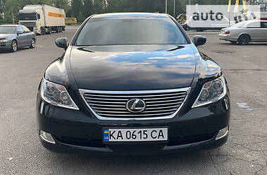 Седан Lexus LS 2006 в Киеве