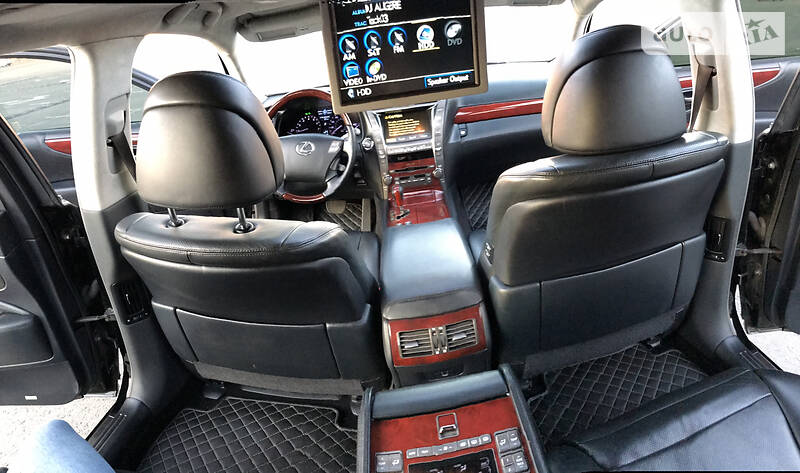 Седан Lexus LS 2007 в Києві