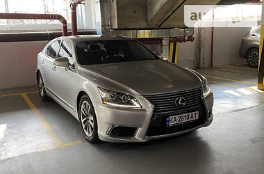 Lexus LS 2013