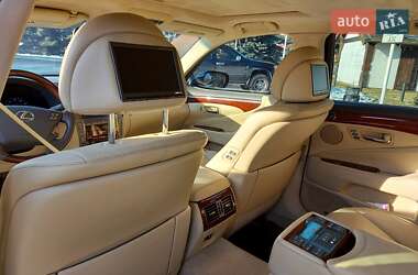 Седан Lexus LS 2008 в Ивано-Франковске