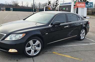 Lexus LS 2008