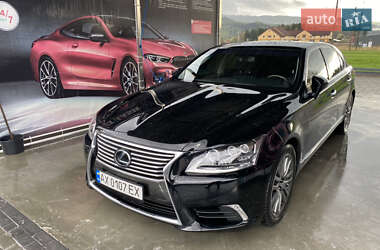Седан Lexus LS 2014 в Иршаве