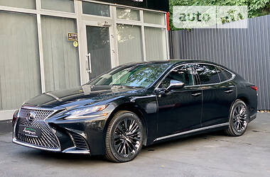 Lexus LS 2018